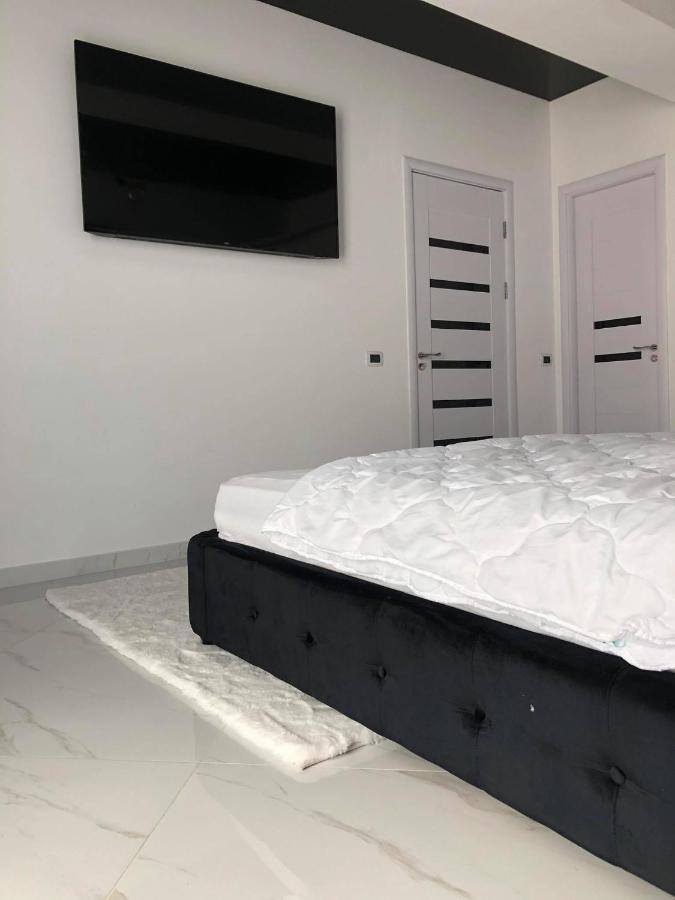 Mamaia Beach Luxury Apartment Exterior photo