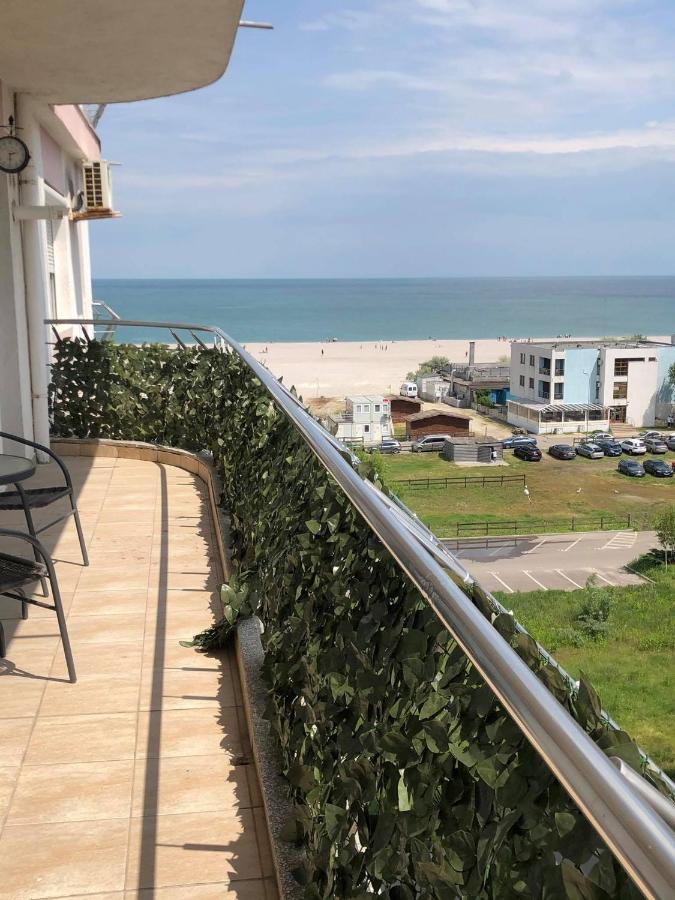 Mamaia Beach Luxury Apartment Exterior photo